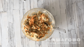 Фото приготовления рецепта: Салат с мясом свинины - шаг 5