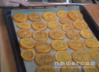 Фото приготовления рецепта: Карамелизированные апельсины - шаг 8
