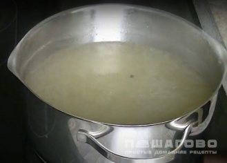 Фото приготовления рецепта: Борщ со свежей белокочанной капустой - шаг 2