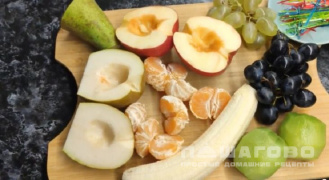 Фото приготовления рецепта: Канапе из фруктов для детей - шаг 1