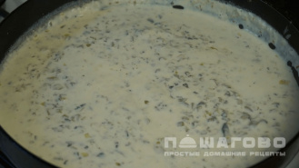 Фото приготовления рецепта: Простой грибной соус - шаг 3