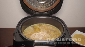 Фото приготовления рецепта: Суп куриный в мультиварке - шаг 4