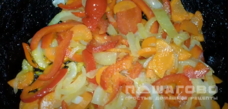 Фото приготовления рецепта: Стейк тайменя в томатном маринаде - шаг 5