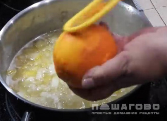 Фото приготовления рецепта: Грушевое варенье с соком лимона - шаг 2