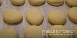 Фото приготовления рецепта: Пончики классические - шаг 11