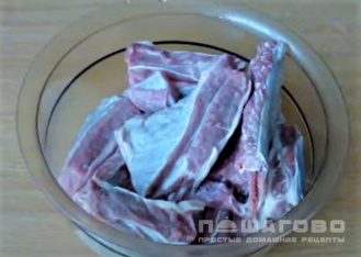 Фото приготовления рецепта: Ребра говяжьи в духовке - шаг 1
