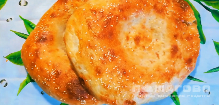 Хачапури из дрожжевого теста с сыром в духовке рецепт с фото пошагово