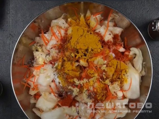 Фото приготовления рецепта: Острая корейская капуста - шаг 5