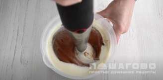 Фото приготовления рецепта: Торт-суфле с творогом - шаг 8