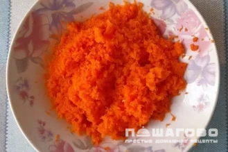 Фото приготовления рецепта: Манник с морковью постный - шаг 3