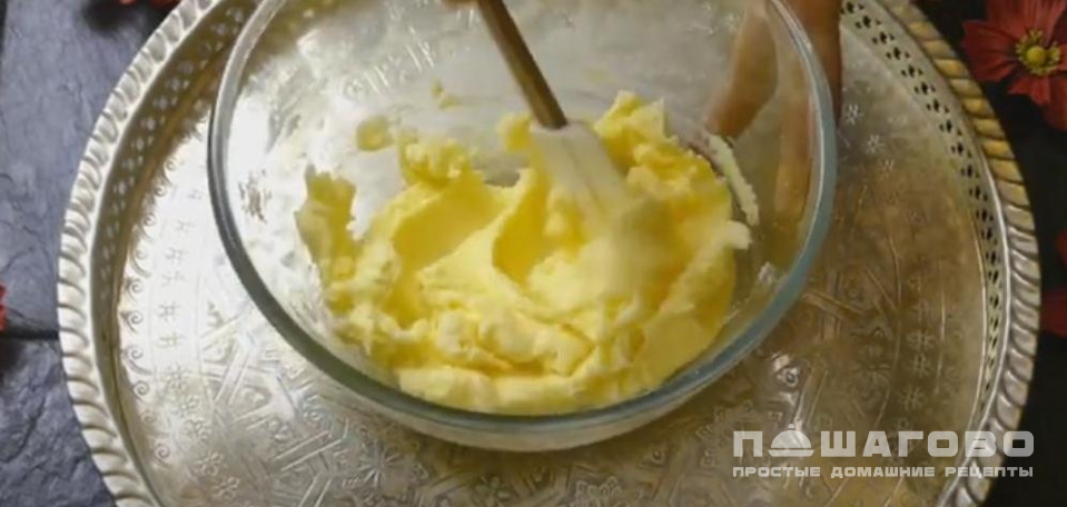 Фото приготовления рецепта: Пирог с ананасами - шаг 3