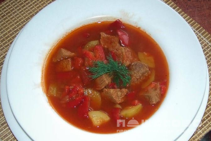 Венгерский гуляш с говядиной