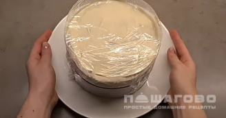 Фото приготовления рецепта: Шоколадный блинный торт - шаг 10