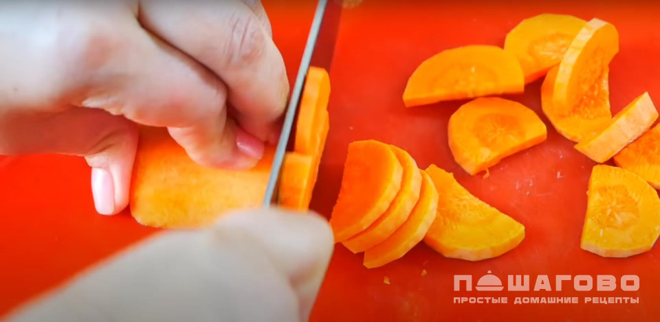 Фото приготовления рецепта: Овощное рагу в горшочках с мясом - шаг 5