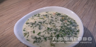 Фото приготовления рецепта: Сырный суп с зеленым горошком - шаг 8