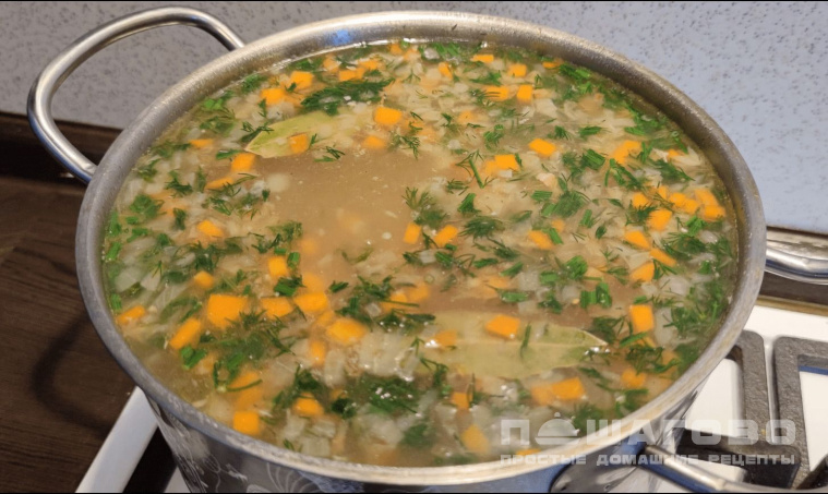 Рыбный суп из консервов горбуши с картошкой