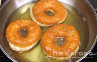 Фото приготовления рецепта: Пончики советские - шаг 9