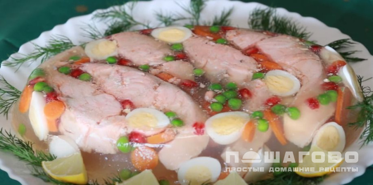 Заливное из форели