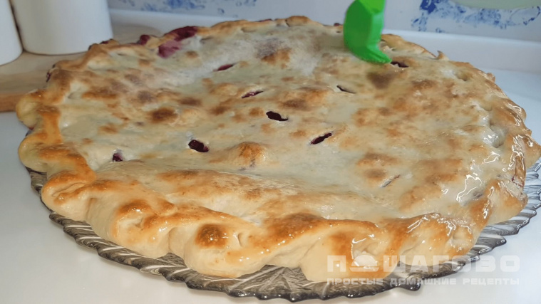 Сладкий осетинский пирог с вишней