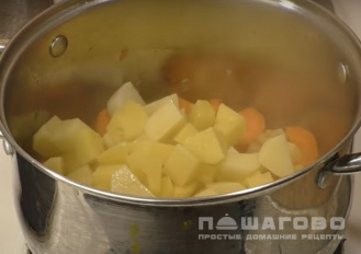 Фото приготовления рецепта: Суп овощной с тыквой - шаг 3