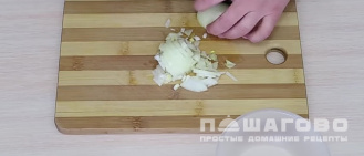 Фото приготовления рецепта: Оливье с курицей - шаг 1