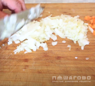 Фото приготовления рецепта: Суп из белых грибов - шаг 7