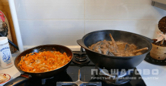 Фото приготовления рецепта: Заяц в духовке - шаг 4