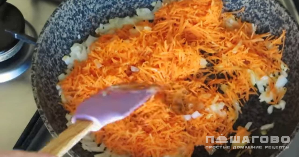Фото приготовления рецепта: Лаваш с шампиньонами и сыром - шаг 3