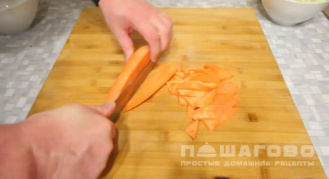 Фото приготовления рецепта: Тушеный заяц с овощами - шаг 3