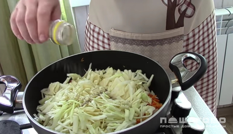 Фото приготовления рецепта: Ленивые голубцы без мяса - шаг 3