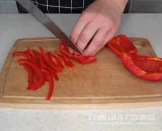 Фото приготовления рецепта: Фунчоза с овощами - шаг 10