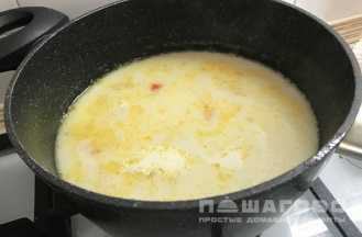 Фото приготовления рецепта: Суп из трески с овощами по-норвежски - шаг 7
