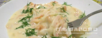 Фото приготовления рецепта: Нежный кальмар в сметанном соусе - шаг 9