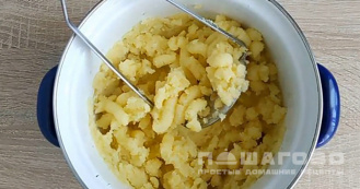Фото приготовления рецепта: Картофельное пюре с кабачком - шаг 5