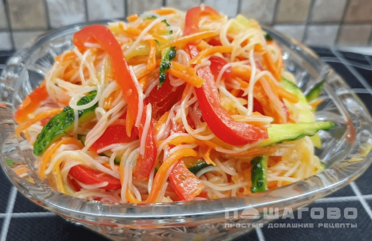 Салат из фунчозы с мясом и овощами: пошаговый рецепт с фото
