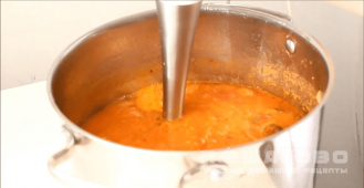 Фото приготовления рецепта: Томатный суп-пюре - шаг 6