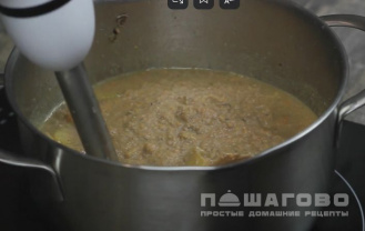 Фото приготовления рецепта: Суп-пюре из печени - шаг 3