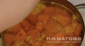 Фото приготовления рецепта: Сливочный тыквенный крем-суп - шаг 6