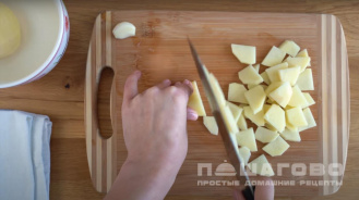 Фото приготовления рецепта: Суп-пюре из цветной капусты и картофеля - шаг 5