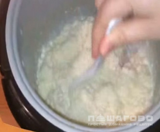 Фото приготовления рецепта: Рисовая каша в мультиварке на молоке - шаг 2
