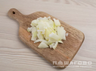 Фото приготовления рецепта: Рагу из утки с картофелем - шаг 4