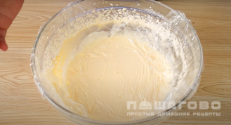 Фото приготовления рецепта: Баварский крем для торта - шаг 4
