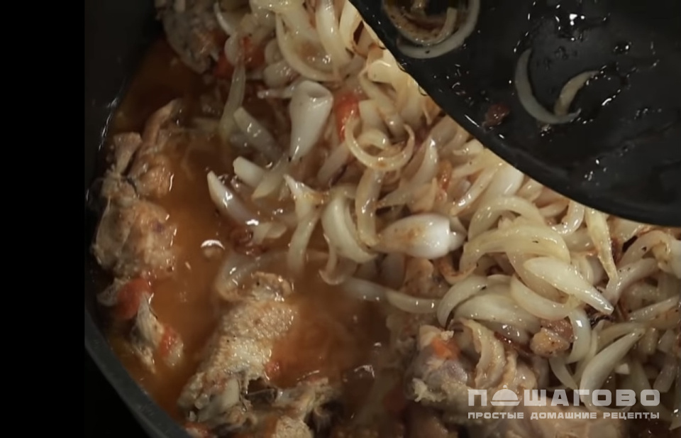Фото приготовления рецепта: Чахохбили с курицей - шаг 9
