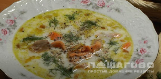Фото приготовления рецепта: Суп финский с лососем с плавленным сыром - шаг 11