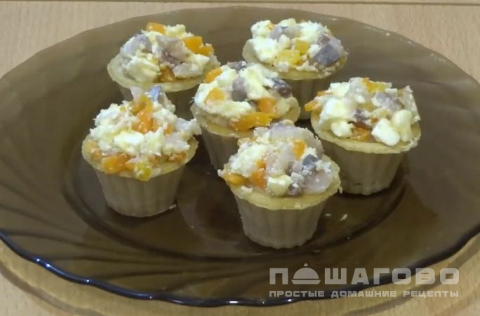 Закуска из селедки и плавленого сыра