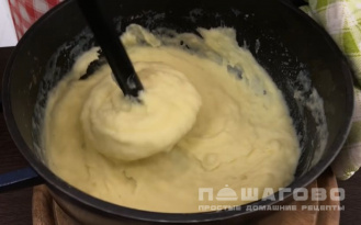 Фото приготовления рецепта: Картофельное пюре с молоком - шаг 5