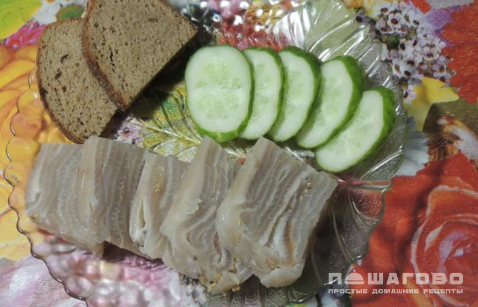 Фото приготовления рецепта: Деликатес из свиных шкурок - шаг 4