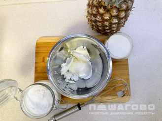 Фото приготовления рецепта: Чизкейк с орео - шаг 3