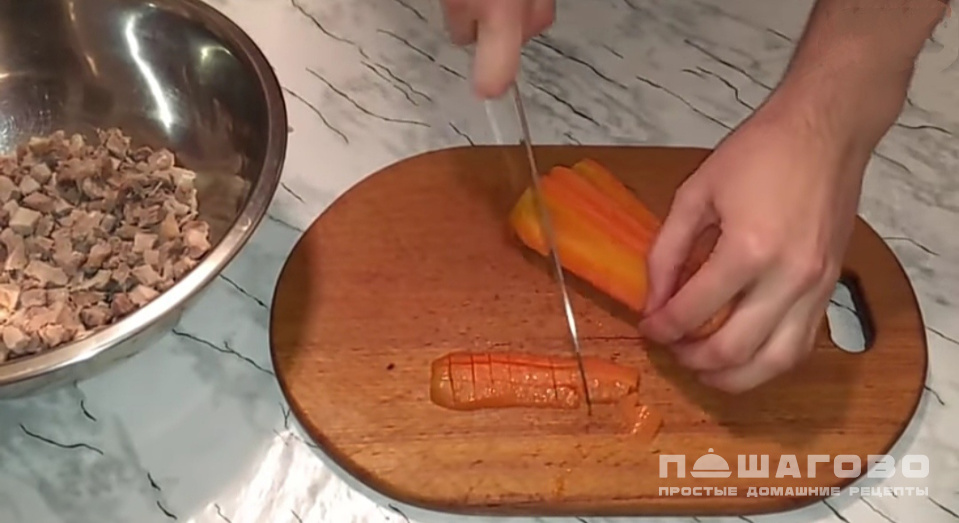 Фото приготовления рецепта: Желе мясное - шаг 4