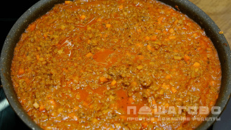 Фото приготовления рецепта: Лазанья с фаршем и соусом бешамель - шаг 5